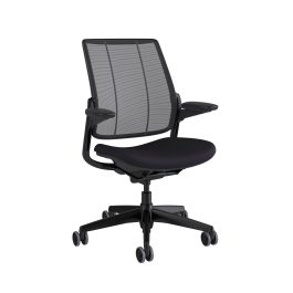 DIFFRIENT SMART CHAIR – BLACK FRAME BLACK FABRIC